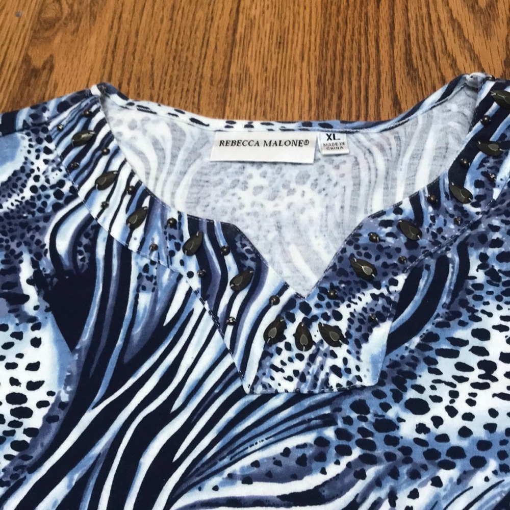 BLOUSE - Picture 2 of 2